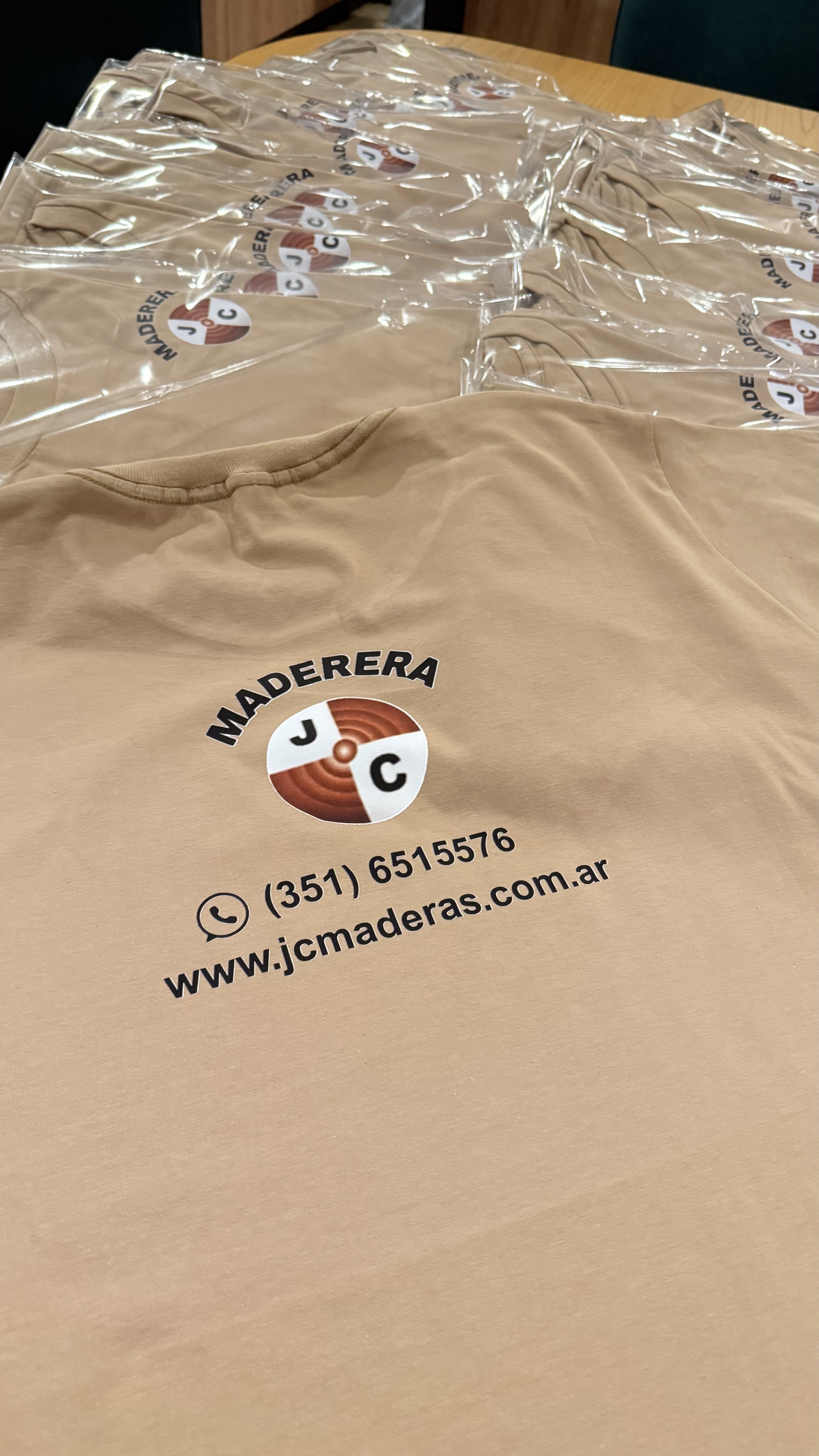 Remera con estampado DTF - trabajo 8